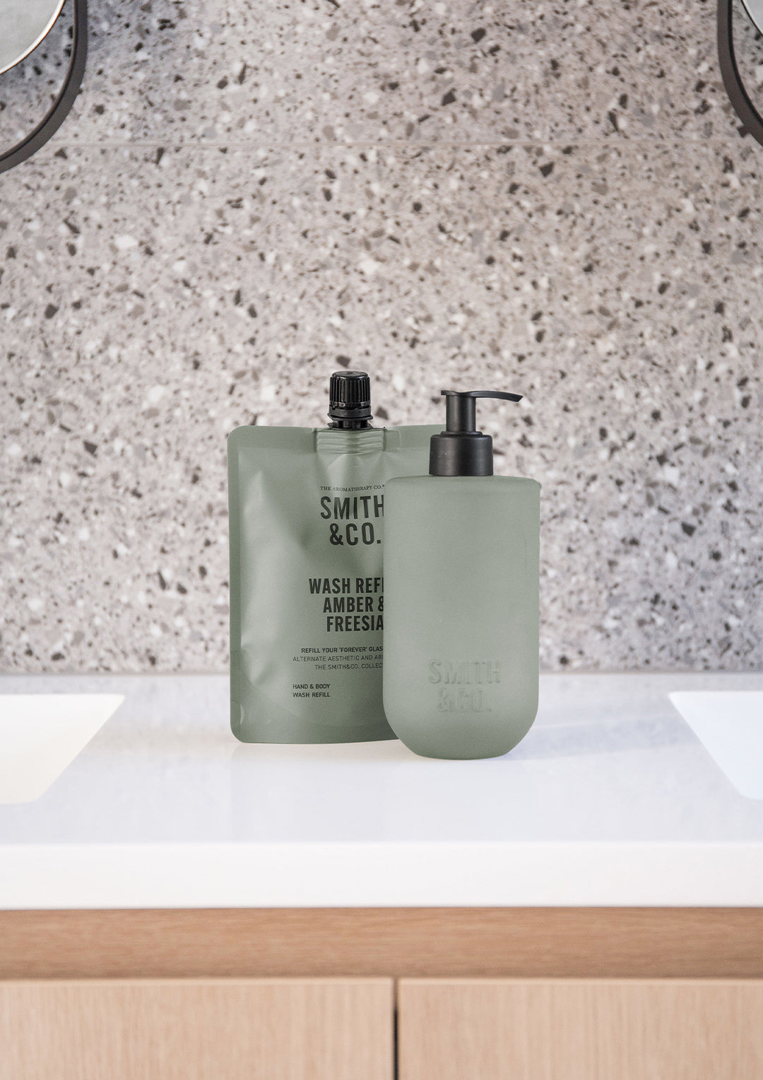 Amber & Freesia Hand & Body Wash Refill 400ml