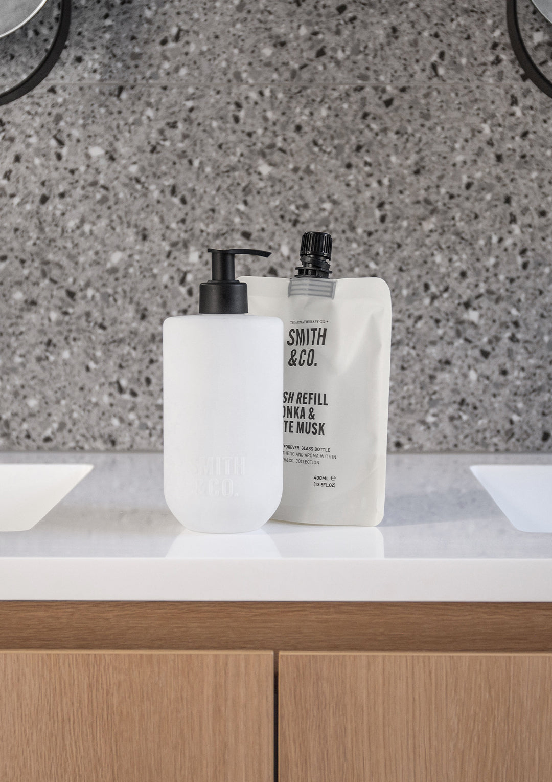 Tonka & White Musk Hand & Body Wash Refill 400ml