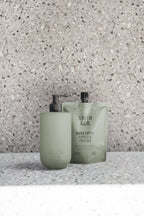 Amber & Freesia Hand & Body Wash 400ml